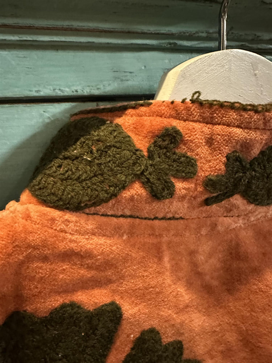 Anouska jakke velur med broderier rust