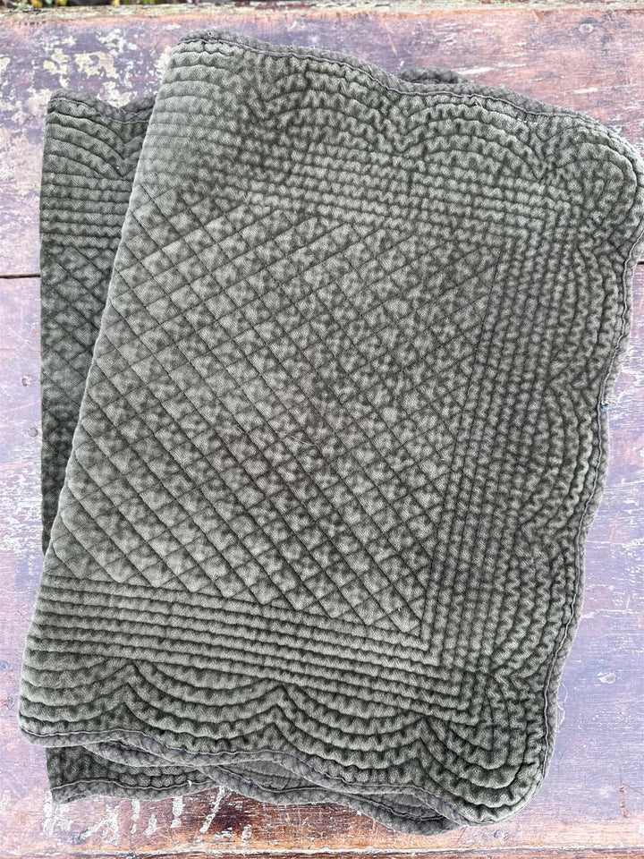 Spisebrikke avlang velur 35x50 cm Military green