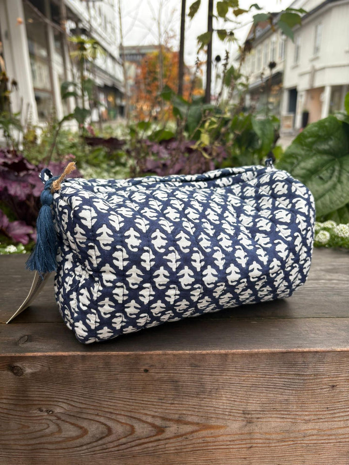 Toalettmappe blokktrykket Santo Stefano midnight blue