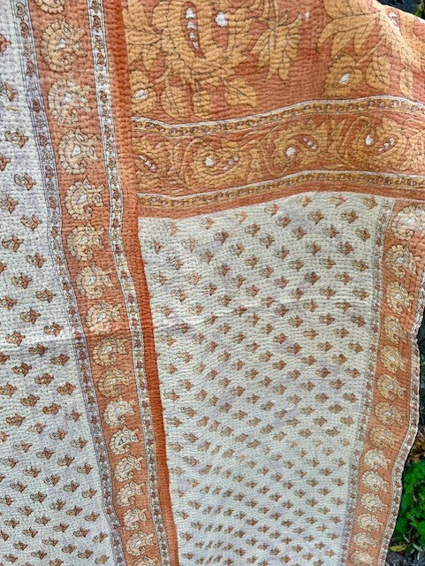 Teppe vintage kantha #104