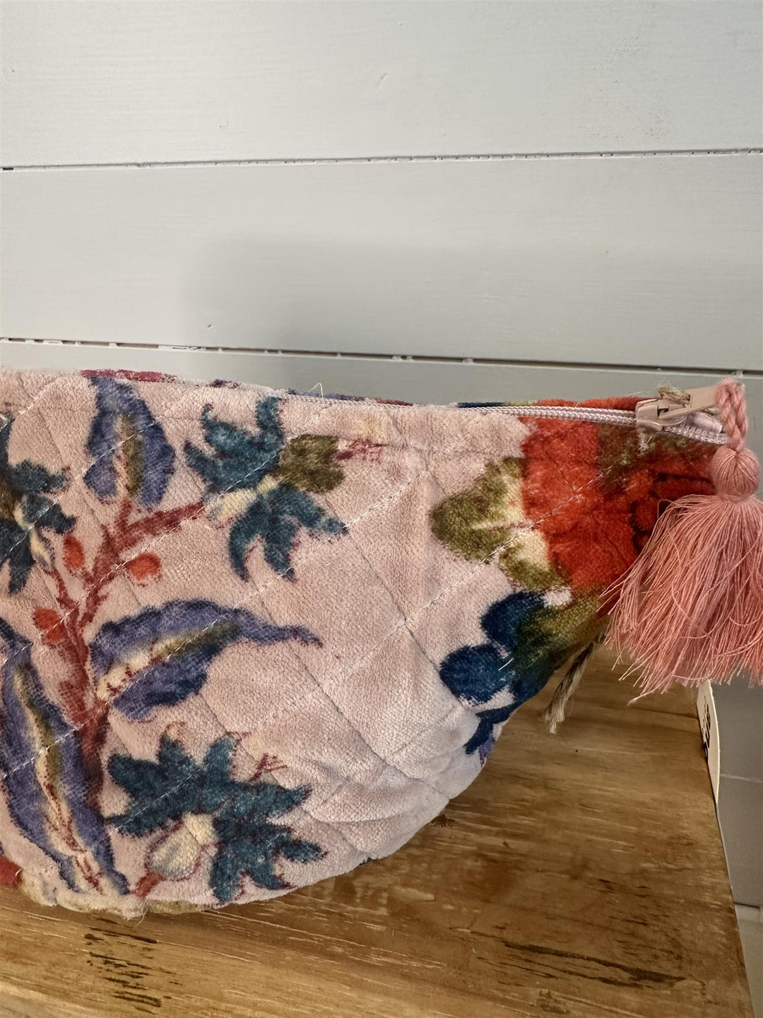 Sminkepung velur blomster light pink