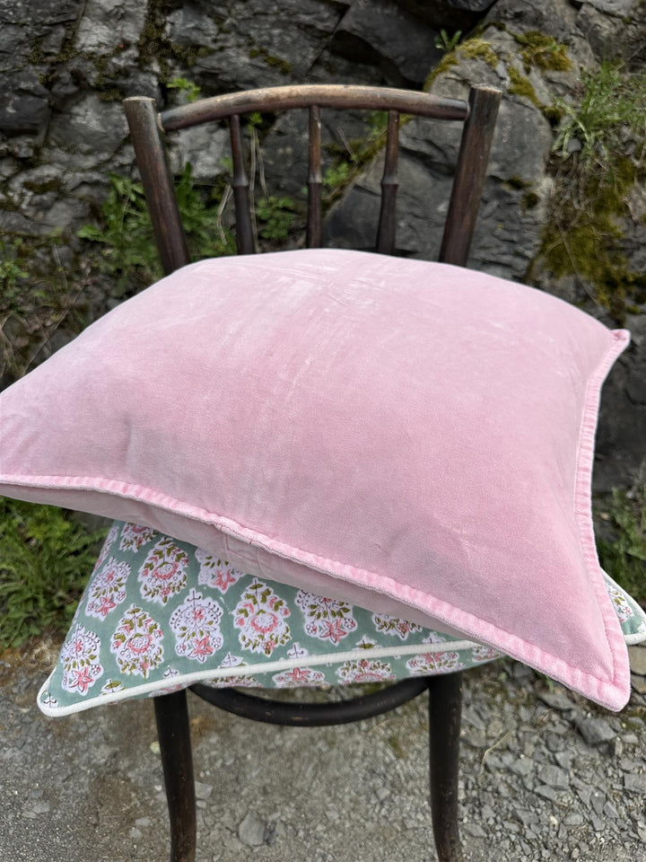 Putetrekk velur 50x50 cm Bubblegum pink