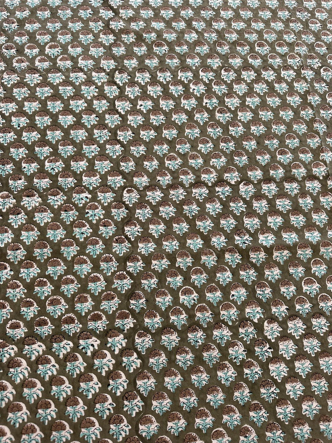 Duk Margot mosegrønn & turkis 150 x 250 cm blokktrykket