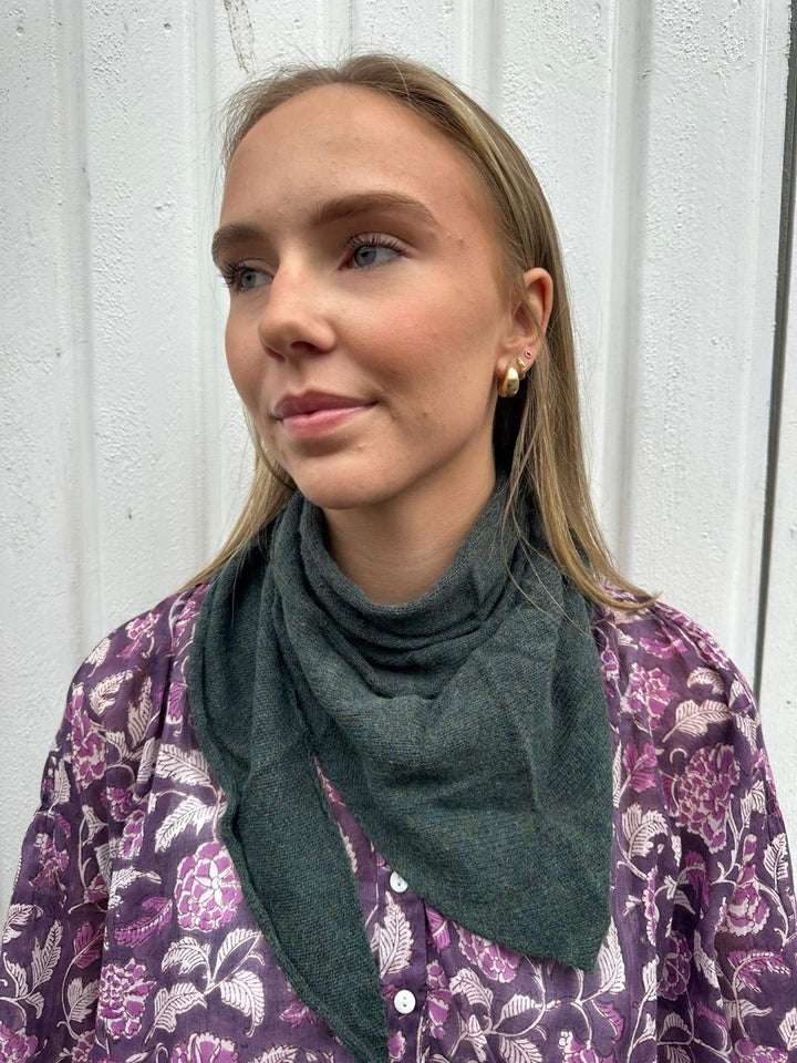 Skjerf trekant cashmere  petroleum