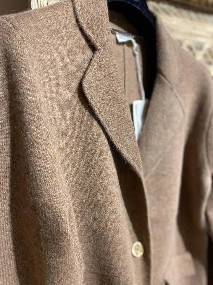 Vivian blazer 100% cashmere café au lait