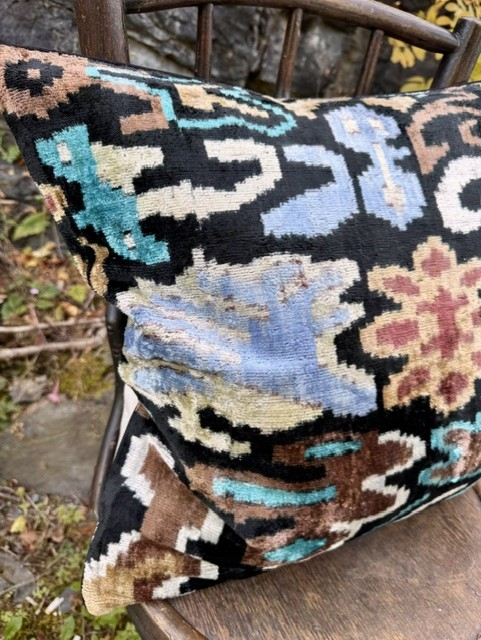 Velvet ikat putetrekk sealife 50 x 50 cm
