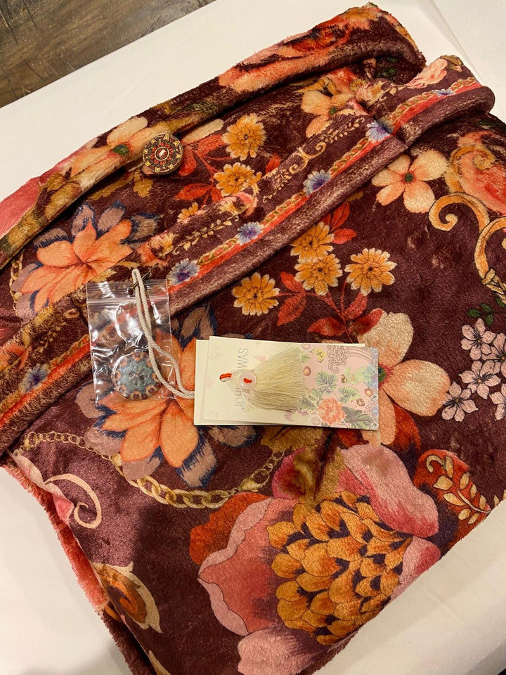 Roland travel blanket