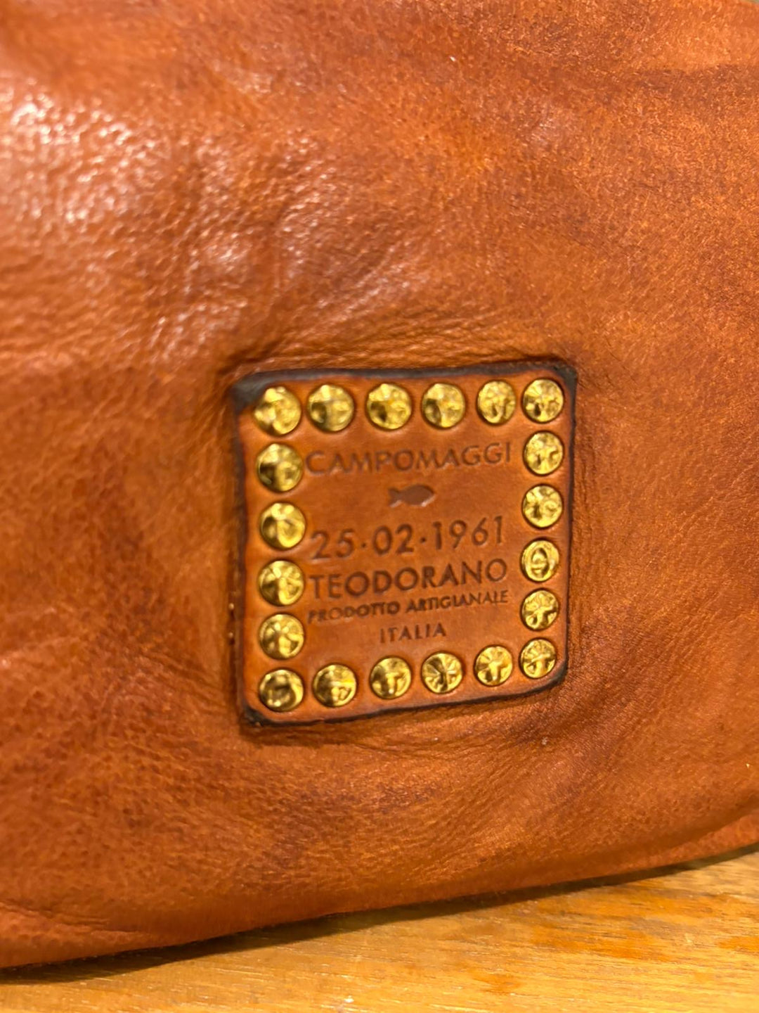 Elena veske med flettet front cognac