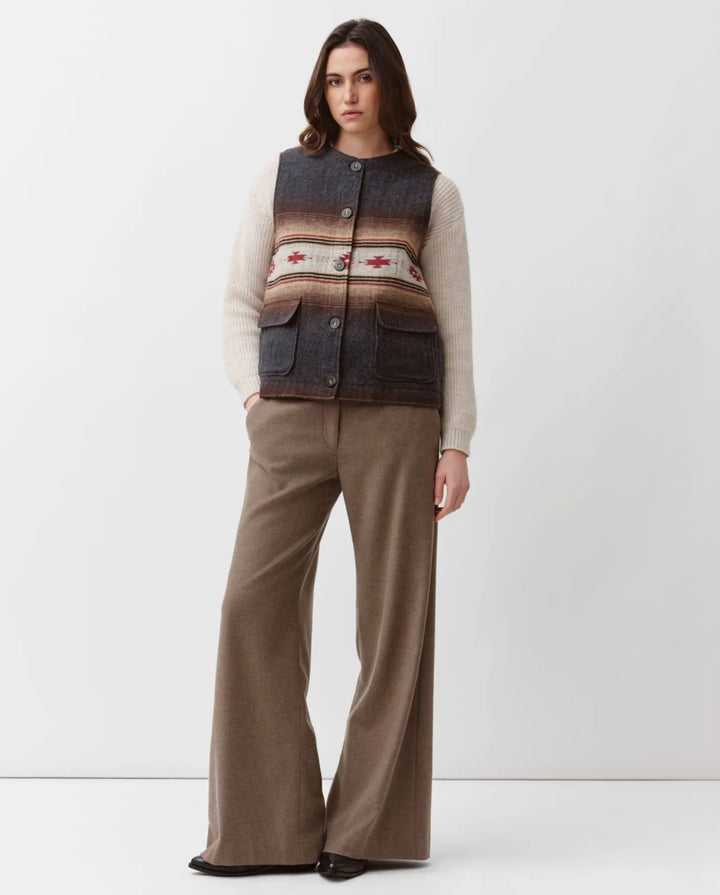 Galamo vest