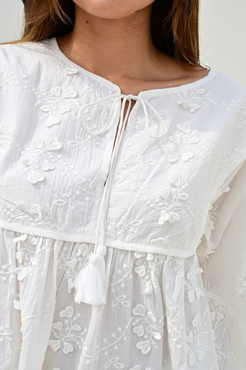 Paris bluse brodert off white