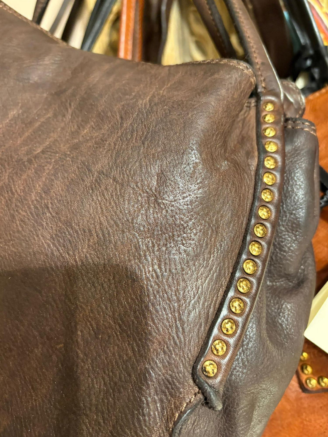 Viola veske med studs brown