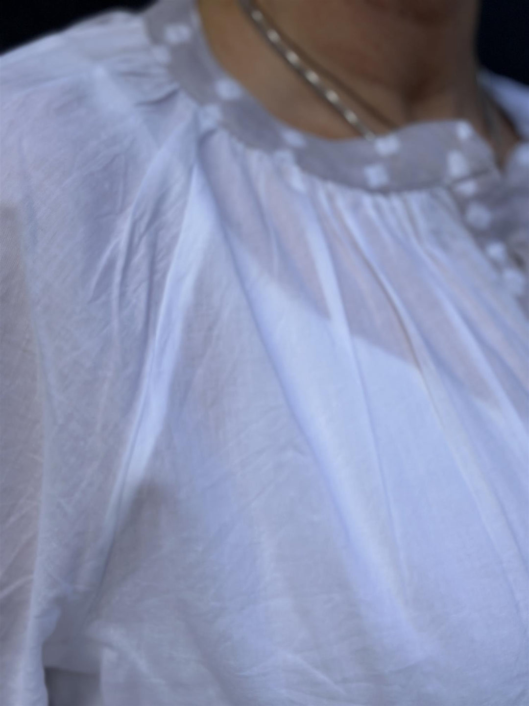 Rita bluse bandani white light lilac