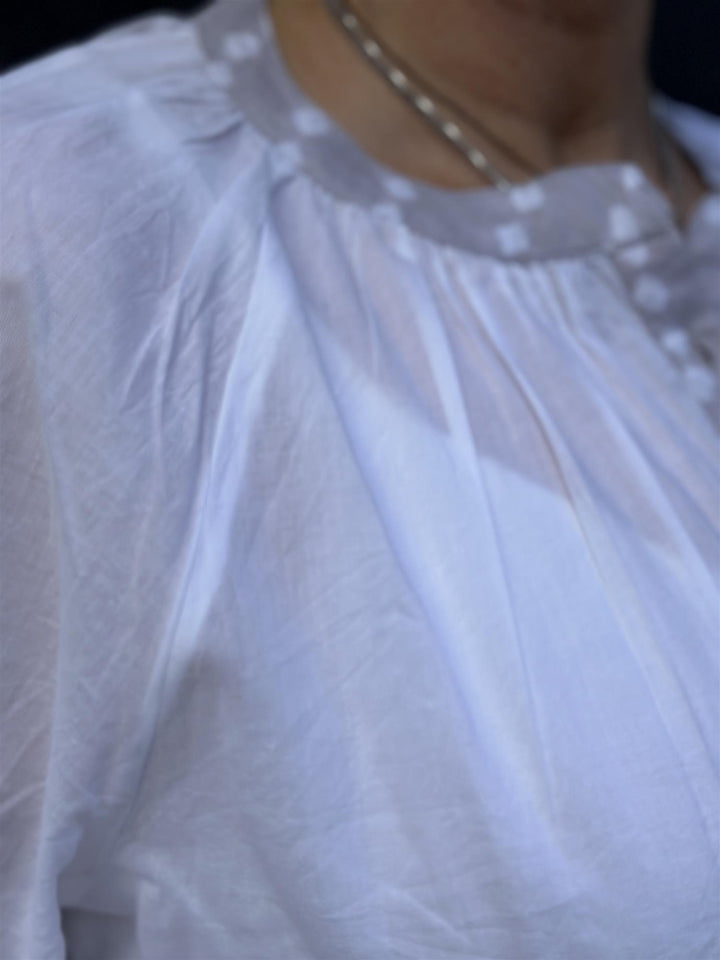 Rita bluse bandani white light lilac