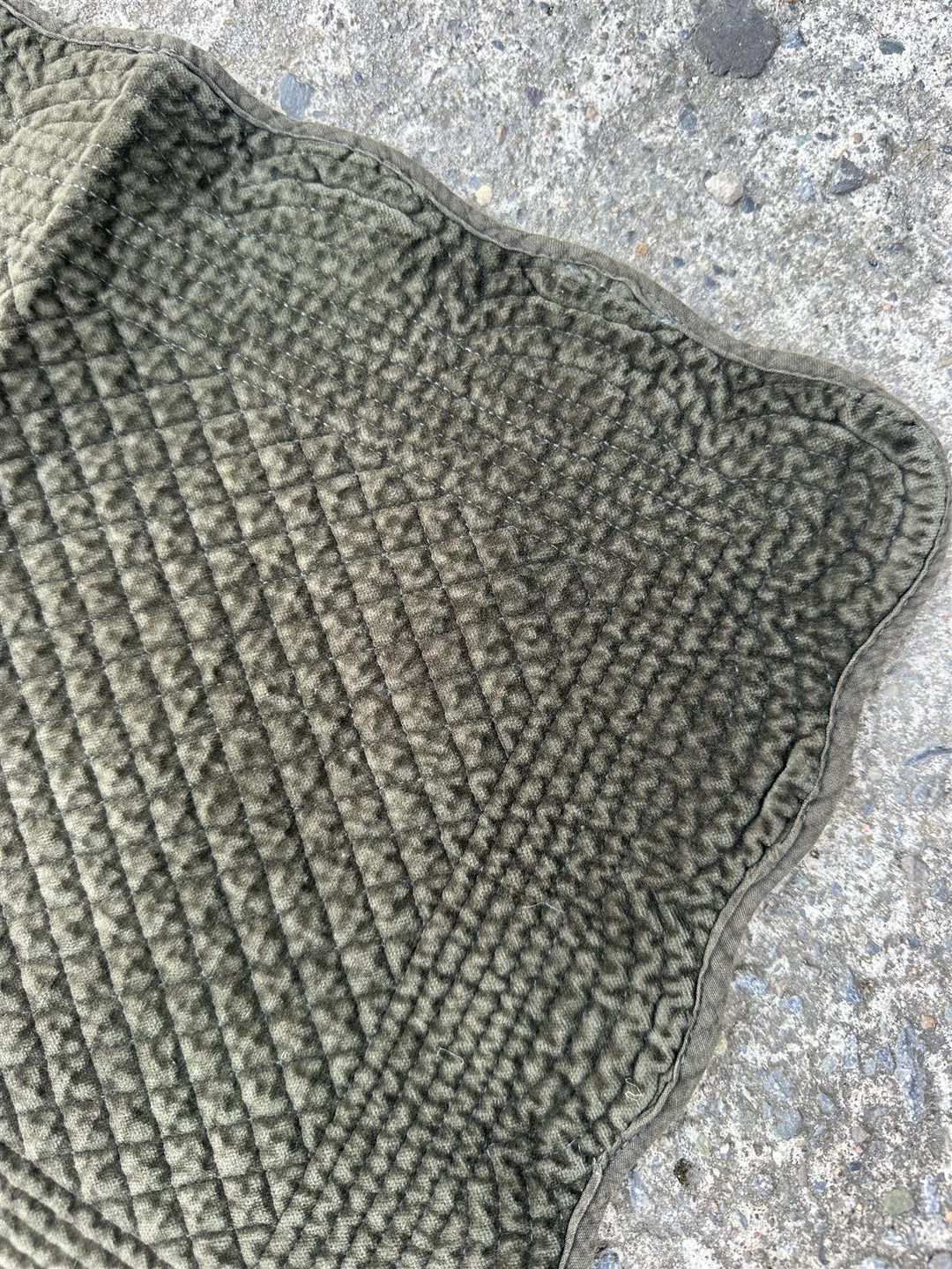 Spisebrikke avlang velur 35x50 cm Military green