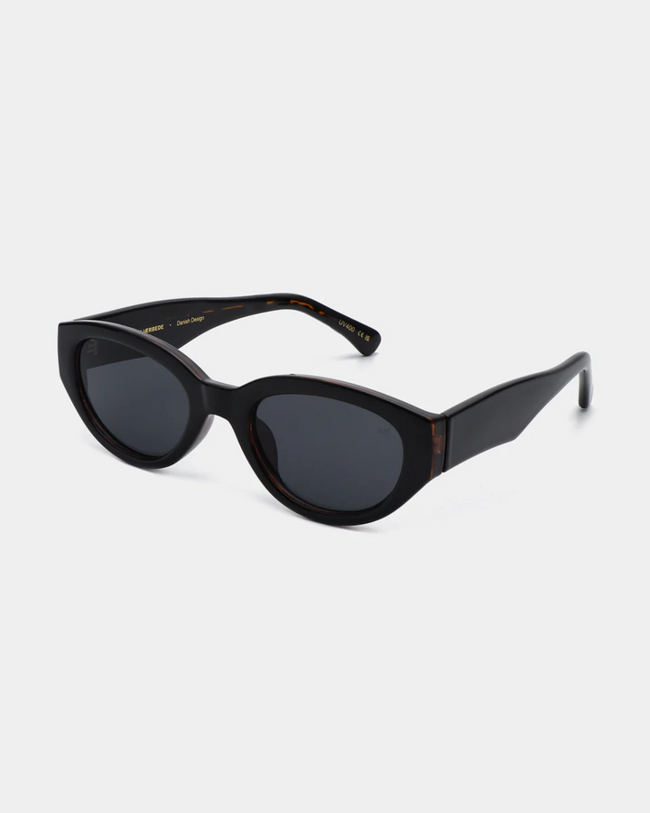 Solbrille Winnie black