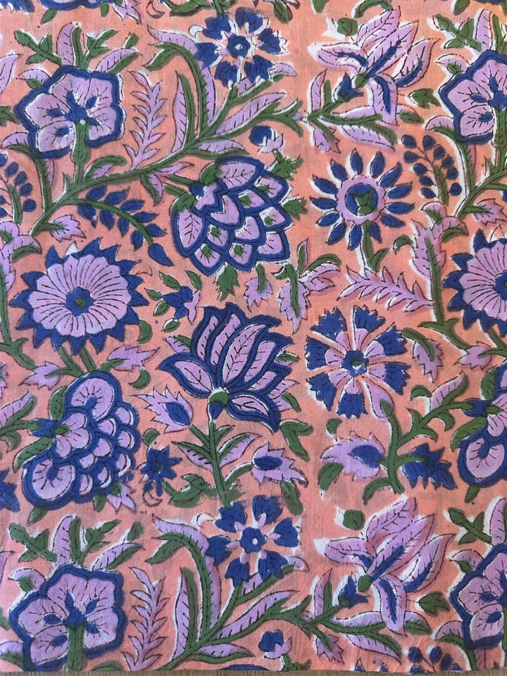 Blokktrykket stoff i metervare 10 meter lengde peachy