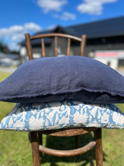 Putetrekk 100% lin 50x50cm navy