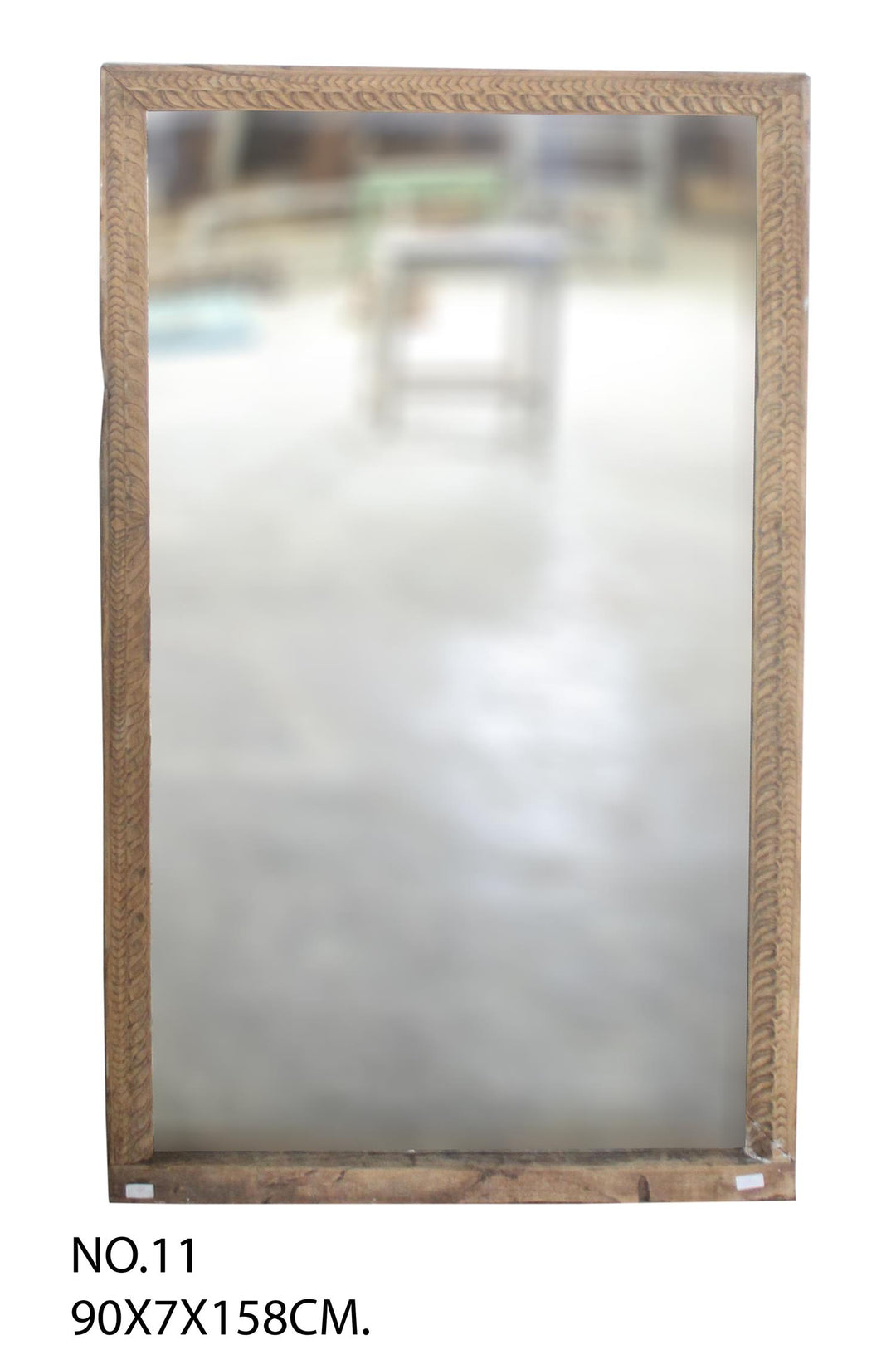 Speil med treramme nr 11